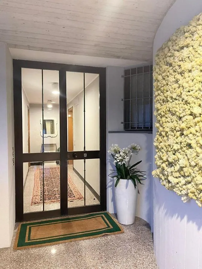 Apartment Appartamento Fronte Mare Con Parcheggio Privato Viareggio
